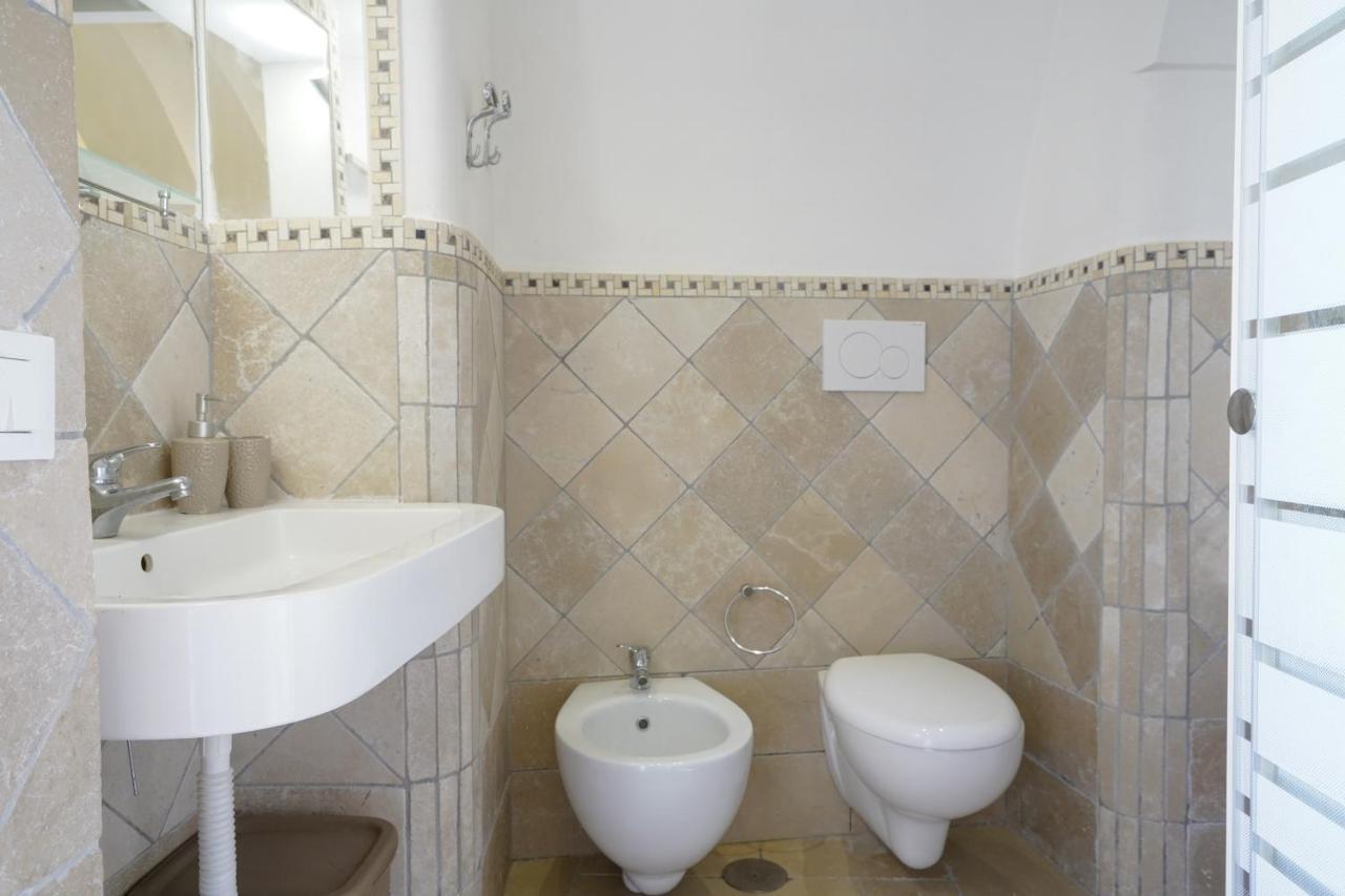 Suite 800 - Остуні Екстер'єр фото